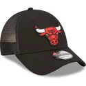 mutzen-gebogen-schwarz-verstellbares-band-a-frame-home-field-der-chicago-bulls-nba-von-new-era