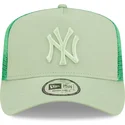 cappelli-curva-verde-snapback-claro-a-frame-tonal-mesh-dei-new-york-yankees-mlb-di-new-era