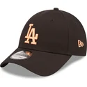 cappellino-curvo-nero-regolabile-con-logo-arancione-9forty-league-essential-dei-los-angeles-dodgers-mlb-di-new-era
