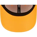 verstellbare-9forty-league-essential-kappe-in-hellorange-der-new-york-yankees-mlb-von-new-era