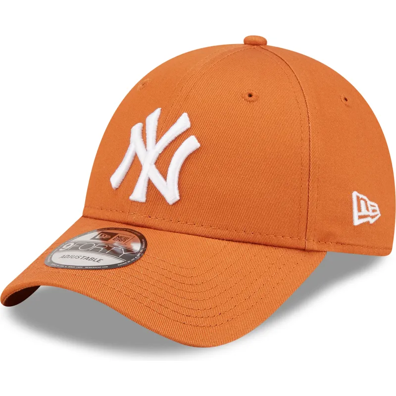 cappelli-curva-arancia-cinghia-regolabile-9forty-league-essential-dei-new-york-yankees-mlb-di-new-era cappelli-curva-arancia-cinghia-regolabile-9forty-league-essential-dei-new-york-yankees-mlb-di-new-era
