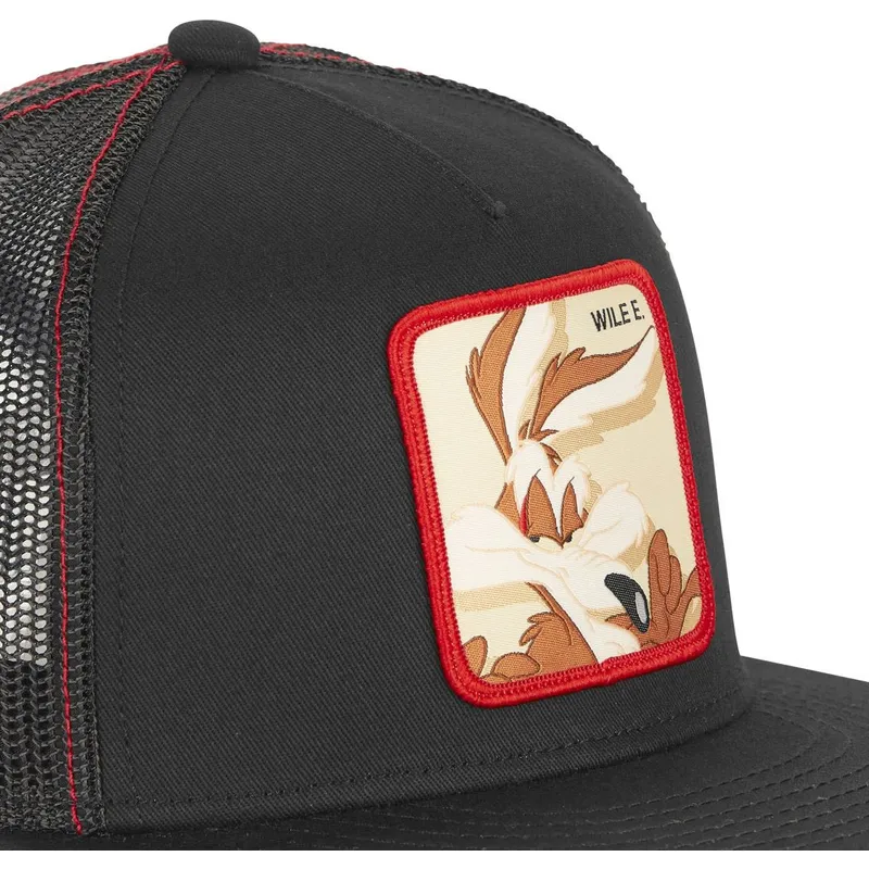 cappelli-piatta-nero-snapback-coyote-looney-tunes-di-capslab