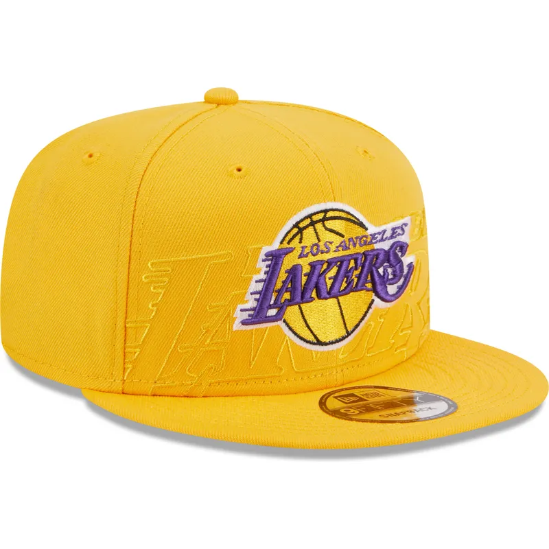 cappelli-piatta-giallo-snapback-9fifty-draft-edition-2023-dei-los-angeles-lakers-nba-di-new-era cappelli-piatta-giallo-snapback-9fifty-draft-edition-2023-dei-los-angeles-lakers-nba-di-new-era