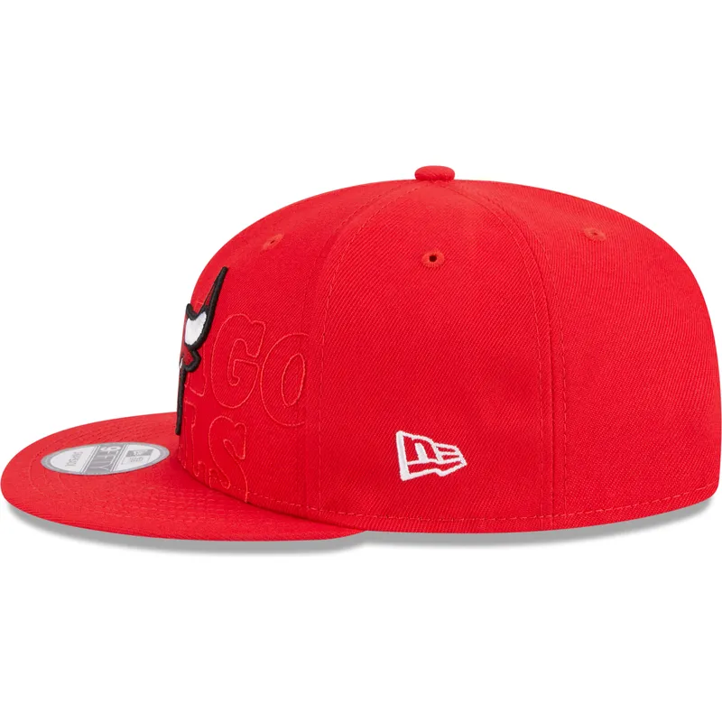 cappello-piatto-rosso-snapback-9fifty-draft-edition-2023-dei-chicago-bulls-nba-di-new-era