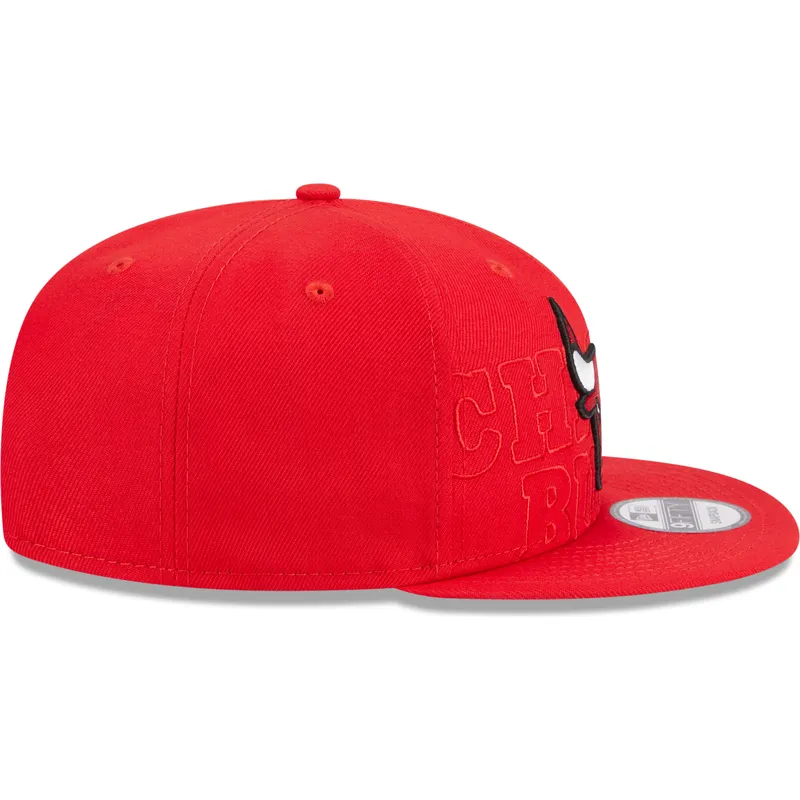 cappello-piatto-rosso-snapback-9fifty-draft-edition-2023-dei-chicago-bulls-nba-di-new-era