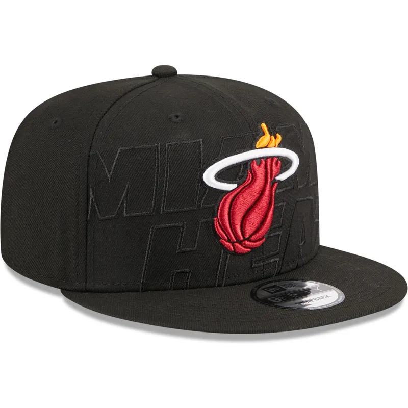 cappelli-piatta-nero-snapback-9fifty-draft-edition-2023-dei-miami-heat-nba-di-new-era