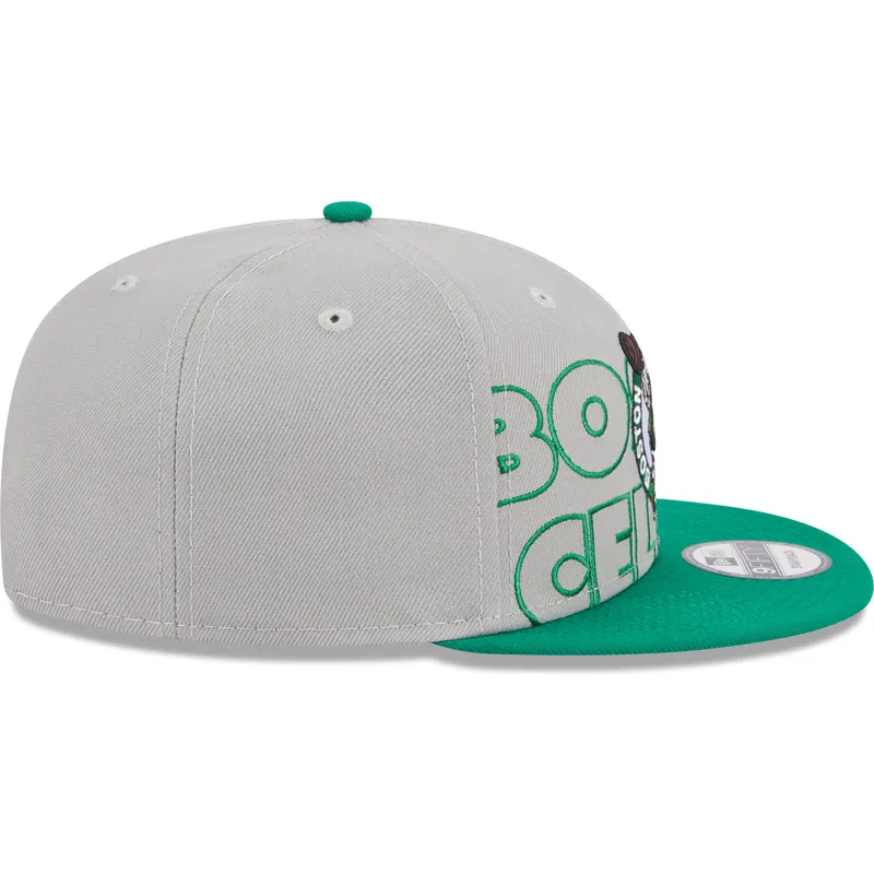 cappelli-piatta-grigio-snapback-9fifty-draft-edition-2023-dei-boston-celtics-nba-di-new-era cappelli-piatta-grigio-snapback-9fifty-draft-edition-2023-dei-boston-celtics-nba-di-new-era