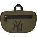marsupio-verde-con-logo-nero-micro-dei-new-york-yankees-mlb-di-new-era