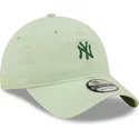 cappellino-curvo-verde-chiaro-regolabile-con-logo-verde-9twenty-mini-logo-dei-new-york-yankees-mlb-di-new-era