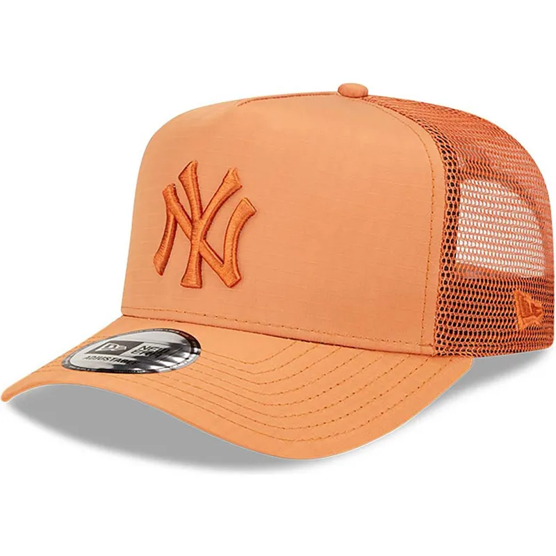 cappelli-curva-marrone-snapback-a-frame-tech-ripstop-dei-new-york-yankees-mlb-di-new-era