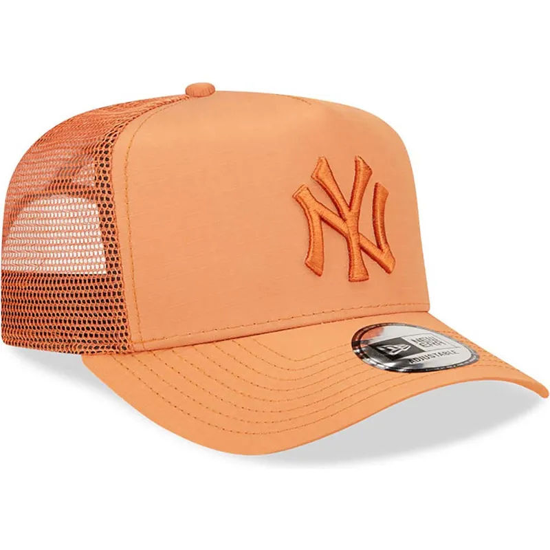 cappelli-curva-marrone-snapback-a-frame-tech-ripstop-dei-new-york-yankees-mlb-di-new-era