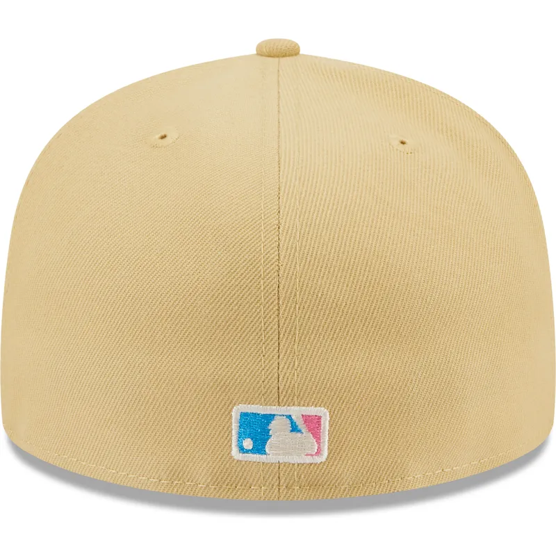 cappelli-piatta-beige-regolato-rosa-59fifty-seam-stitch-dei-new-york-yankees-mlb-di-new-era