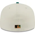 casquette-plate-grise-et-verte-ajustee-avec-logo-marron-59fifty-camp-new-york-yankees-mlb-new-era