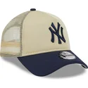 cappellino-trucker-beige-e-blu-navy-9forty-a-frame-all-day-trucker-dei-new-york-yankees-mlb-di-new-era