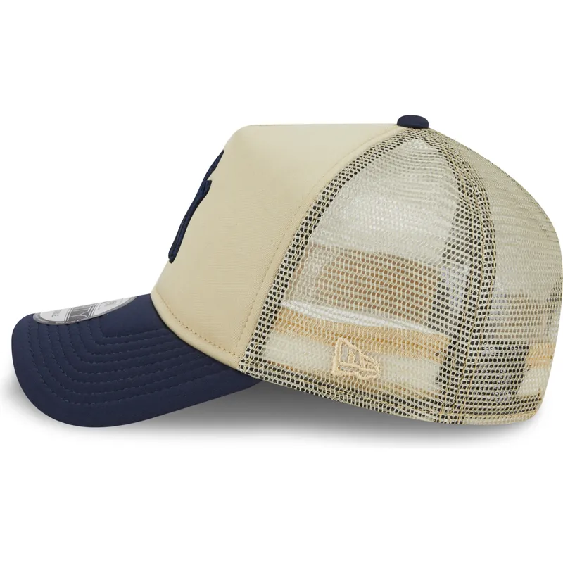 gorra-trucker-beige-y-azul-marino-9forty-a-frame-all-day-trucker-de-new-york-yankees-mlb-de-new-era