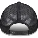 cappellino-trucker-nero-con-logo-nero-9forty-a-frame-all-day-trucker-dei-chicago-bulls-nba-di-new-era