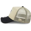 cappellino-trucker-beige-e-nero-9forty-a-frame-all-day-trucker-dei-las-vegas-raiders-nfl-di-new-era