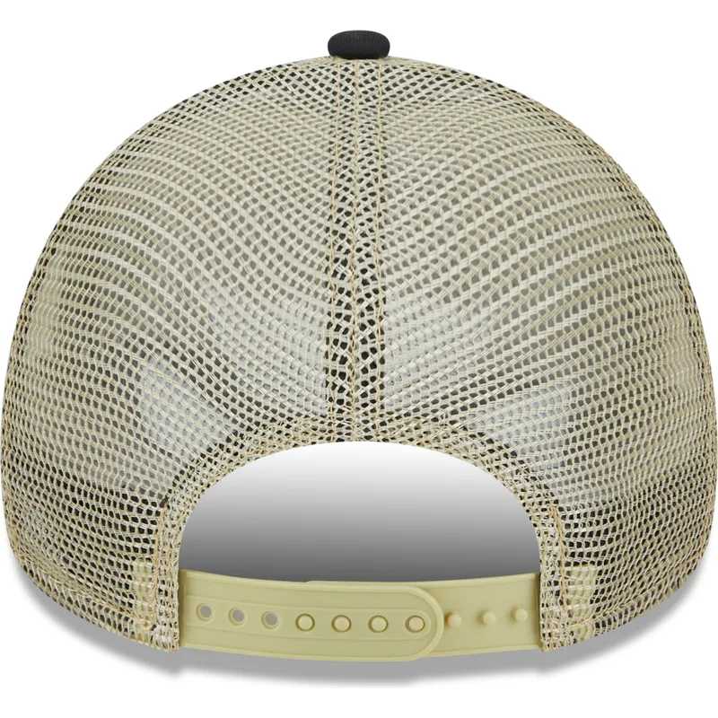 cappelli-curva-beige-snapback-9forty-a-frame-all-day-dei-las-vegas-raiders-nfl-di-new-era cappelli-curva-beige-snapback-9forty-a-frame-all-day-dei-las-vegas-raiders-nfl-di-new-era