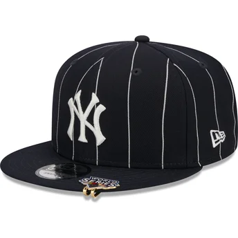 Gorra plana azul marino snapback 9FIFTY Pinstripe Visor Clip de New York Yankees MLB de New Era