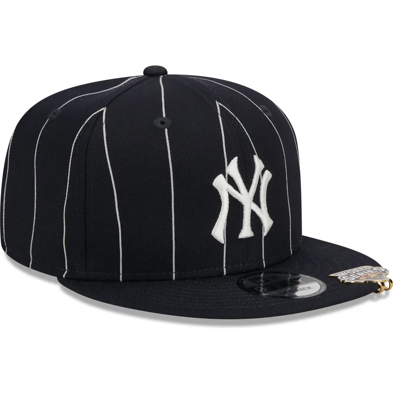 cappello-piatto-blu-marino-snapback-9fifty-pinstripe-visor-clip-di-new-york-yankees-mlb-di-new-era