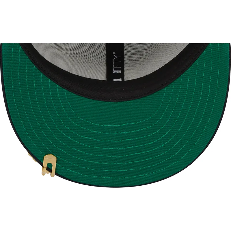 cappello-piatto-blu-marino-snapback-9fifty-pinstripe-visor-clip-di-new-york-yankees-mlb-di-new-era