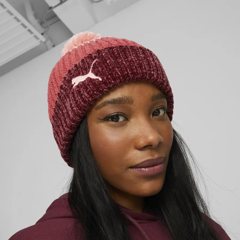 mutzen-gebogen-pompon-rot-von-puma