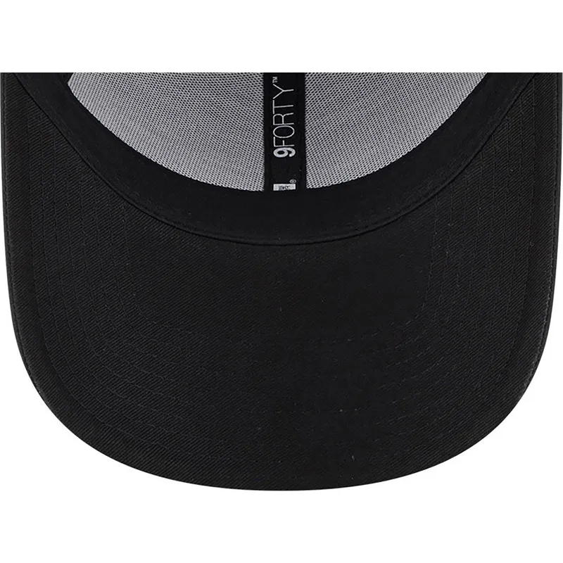 schwarze-verstellbare-curved-cap-mit-goldenem-logo-9forty-von-ac-milan-serie-a-von-new-era