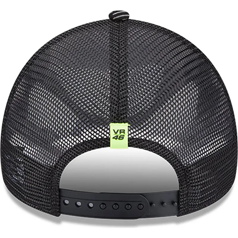 cappelli-curva-nero-snapback-a-frame-reflective-all-over-print-dei-valentino-rossi-vr46-motogp-di-new-era cappelli-curva-nero-snapback-a-frame-reflective-all-over-print-dei-valentino-rossi-vr46-motogp-di-new-era