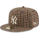 casquette-plate-marron-ajustee-59fifty-harris-tweed-new-york-yankees-mlb-new-era