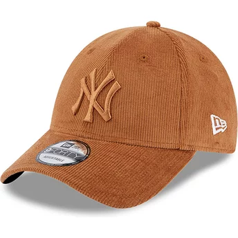 Casquette courbée marron ajustable avec logo marron 9FORTY Cord New York Yankees MLB New Era