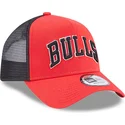 cappelli-curva-rosso-snapback-a-frame-team-script-dei-chicago-bulls-nba-di-new-era