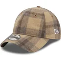 verstellbare-braune-9twenty-check-kappe-von-new-era