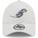 cappellino-curvo-beige-regolabile-9forty-di-beep-beep-looney-tunes-di-new-era