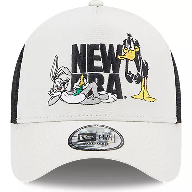 new-era-bugs-bunny-and-daffy-duck-a-frame-looney-tunes-beige-trucker-hat