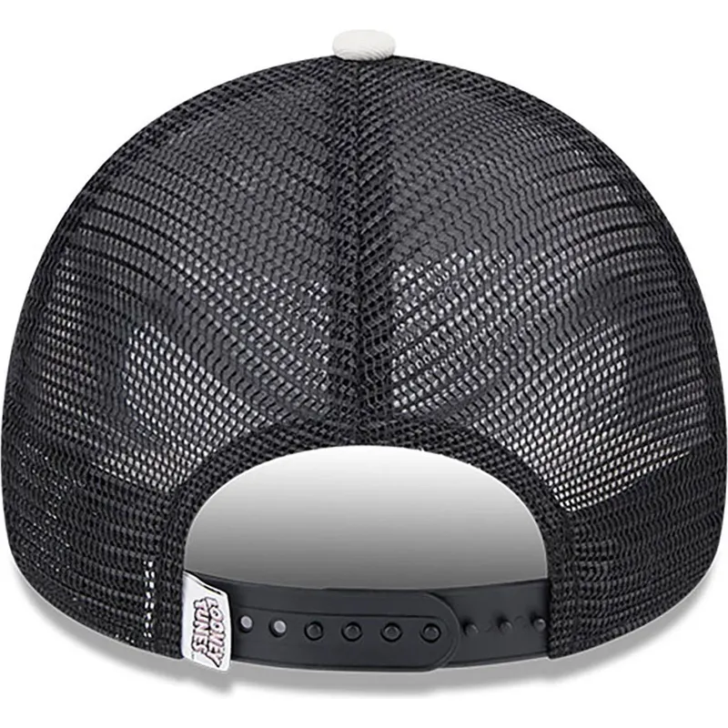 cappelli-curva-beige-snapback-a-frame-dei-bugs-bunny-y-pato-lucas-looney-tunes-di-new-era