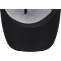 cappelli-curva-nero-snapback-a-frame-dei-coyote-y-correcaminos-looney-tunes-di-new-era