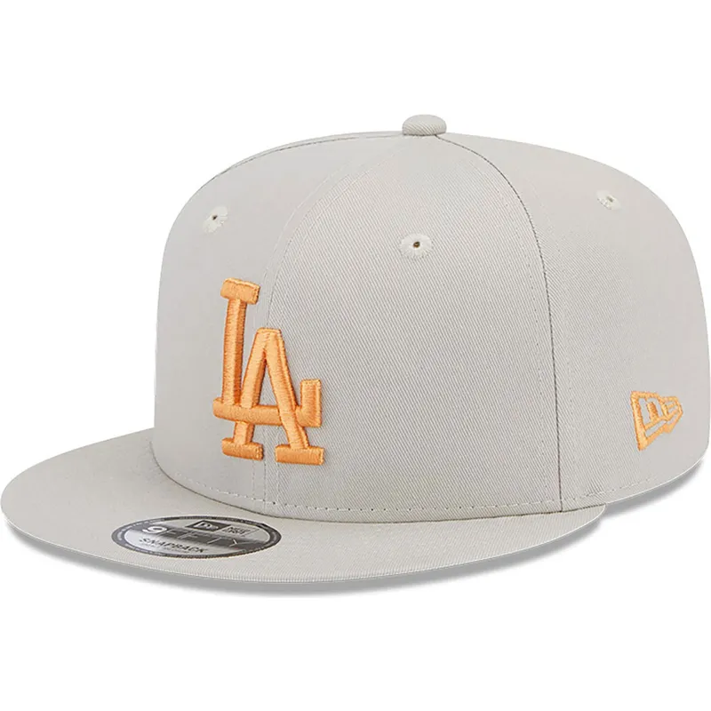 mutzen-flach-beige-snapback-9fifty-side-patch-der-los-angeles-dodgers-mlb-von-new-era mutzen-flach-beige-snapback-9fifty-side-patch-der-los-angeles-dodgers-mlb-von-new-era