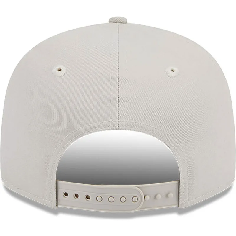 mutzen-flach-beige-snapback-9fifty-side-patch-der-los-angeles-dodgers-mlb-von-new-era mutzen-flach-beige-snapback-9fifty-side-patch-der-los-angeles-dodgers-mlb-von-new-era