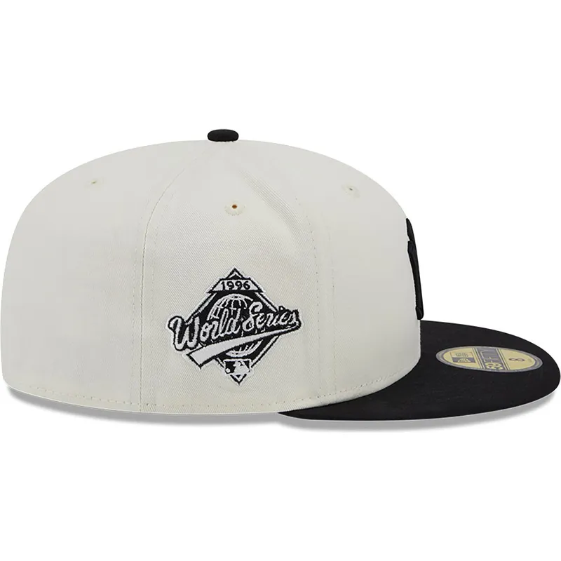 cappelli-piatta-bianco-regolato-59fifty-championships-dei-new-york-yankees-mlb-di-new-era