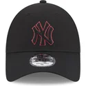 cappelli-curva-nero-cinghia-regolabile-9forty-team-outline-dei-new-york-yankees-mlb-di-new-era