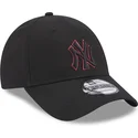 cappelli-curva-nero-cinghia-regolabile-9forty-team-outline-dei-new-york-yankees-mlb-di-new-era