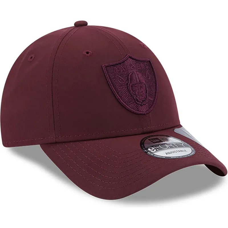 cappelli-curva-rosso-cinghia-regolabile-granate-granate-9forty-repreve-dei-las-vegas-raiders-nfl-di-new-era