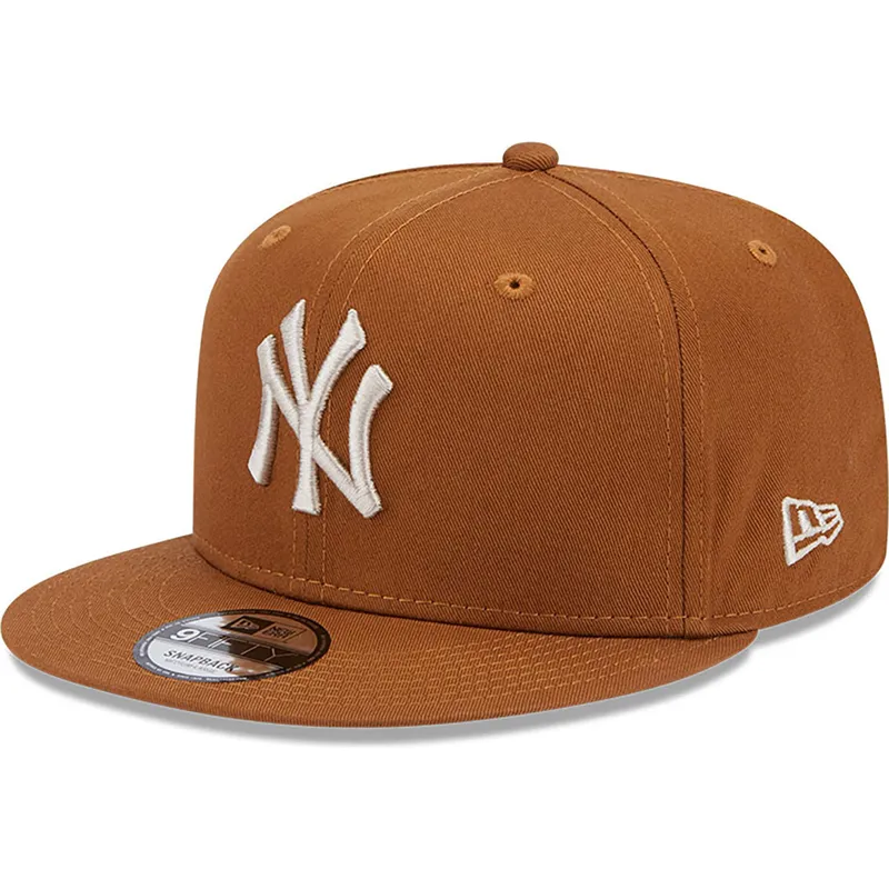 cappelli-piatta-marrone-snapback-9fifty-league-essential-dei-new-york-yankees-mlb-di-new-era