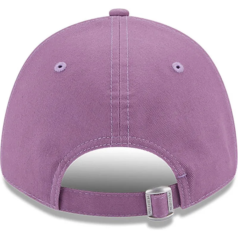 cappelli-curva-viola-cinghia-regolabile-9forty-league-essential-dei-new-york-yankees-mlb-di-new-era cappelli-curva-viola-cinghia-regolabile-9forty-league-essential-dei-new-york-yankees-mlb-di-new-era