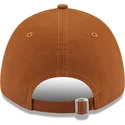 cappelli-curva-marrone-cinghia-regolabile-9forty-league-essential-dei-los-angeles-dodgers-mlb-di-new-era