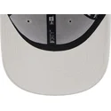 cappellino-beige-con-visiera-curva-regolabile-con-logo-marrone-9forty-league-essential-dei-chicago-white-sox-mlb-di-new-era