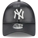 cappelli-curva-nero-cinghia-regolabile-9forty-leather-dei-new-york-yankees-mlb-di-new-era