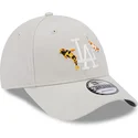 cappellino-curvo-beige-regolabile-9forty-koi-fish-dei-los-angeles-dodgers-mlb-di-new-era