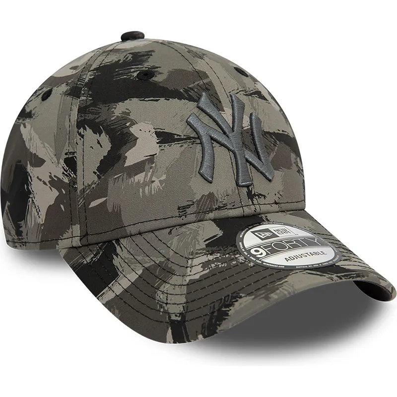 cappelli-curva-mimetizzazione-cinghia-regolabile-9forty-all-over-print-painted-dei-new-york-yankees-mlb-di-new-era