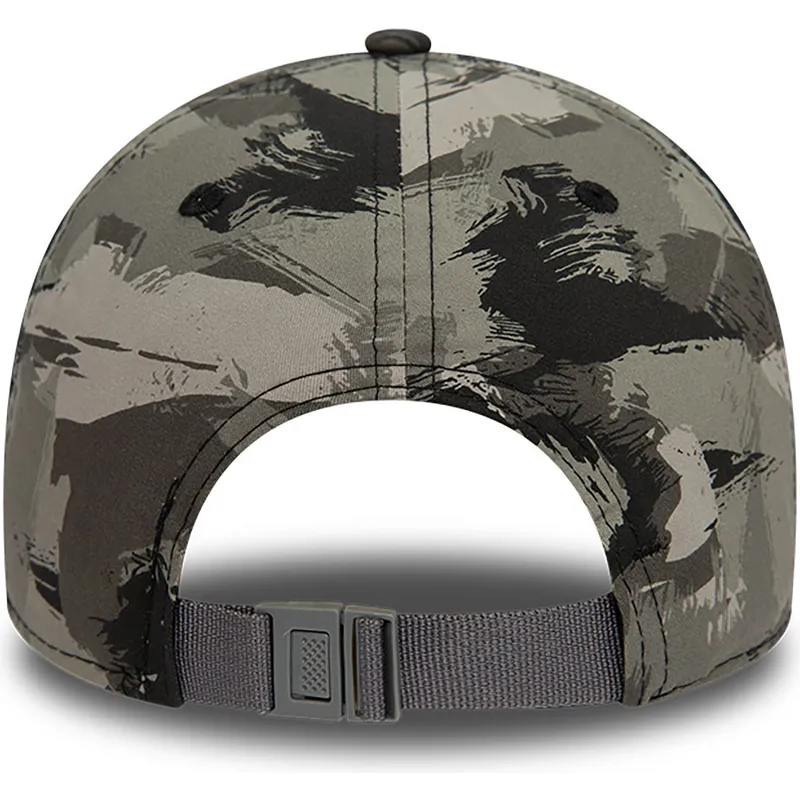 cappelli-curva-mimetizzazione-cinghia-regolabile-9forty-all-over-print-painted-dei-new-york-yankees-mlb-di-new-era
